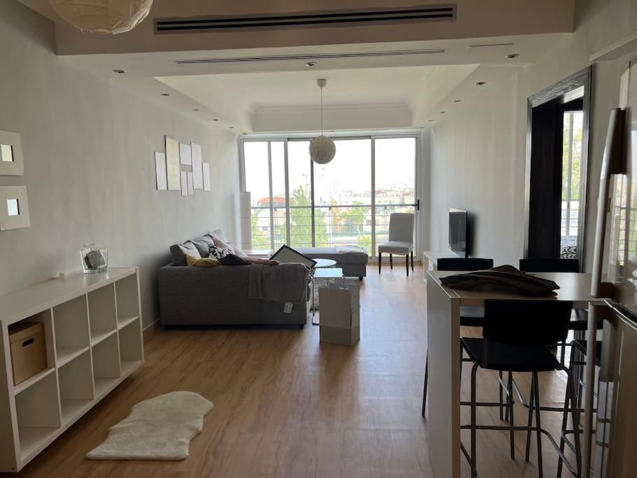 Ronza Elegant Apartment Amman Luaran gambar